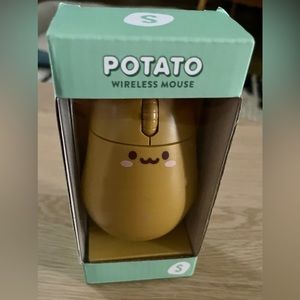 NWT SMOKO TAYTO Wireless Mouse